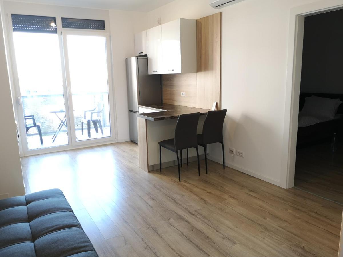 Ared-Atrium Mall Chrysflatty3 Premium Apartment 60Mp 아라드 외부 사진